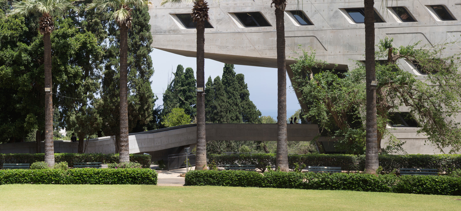 Issam Fares Institute – American University of Beirut  Zaha Hadid Architects-72