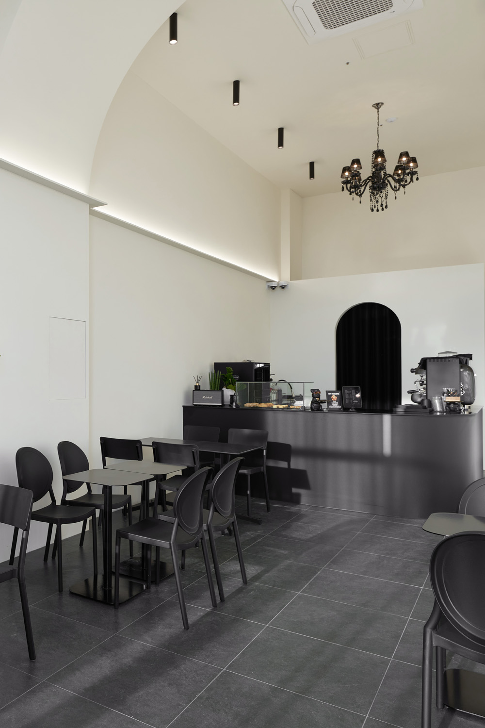 “TRAUM 트라움黑白小户型，14 平米空间设计”-13