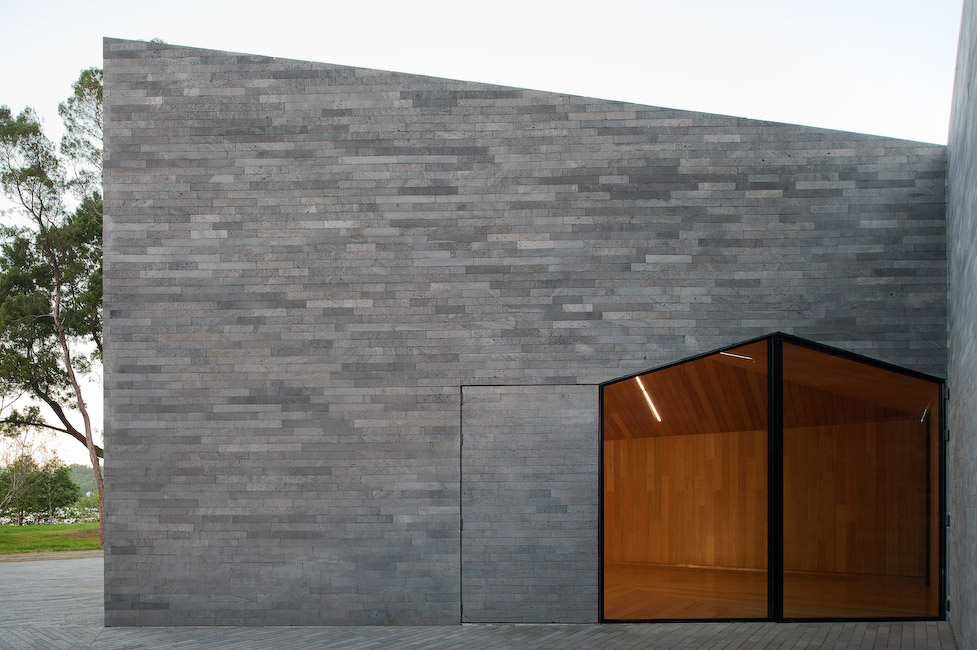 湖畔双砾，葡萄牙 / Aires Mateus-77