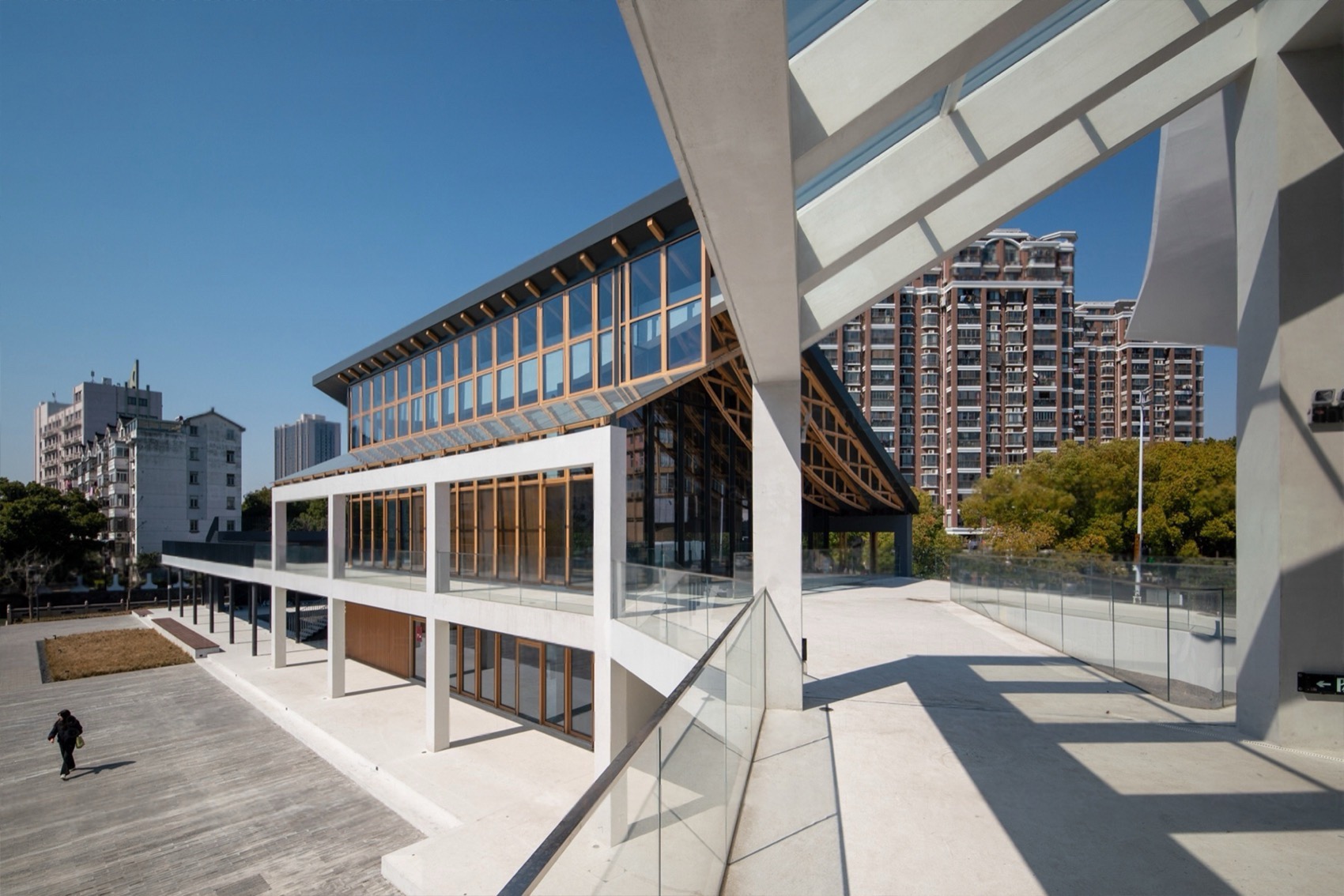 垂虹小筑:苏州吴江婚礼堂丨中国苏州丨南沙原创建筑设计工作室等多家单位-53