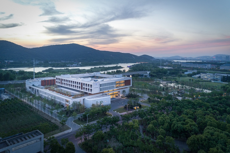 江南大学医学大楼丨同济大学建筑设计研究院(集团)有限公司-4