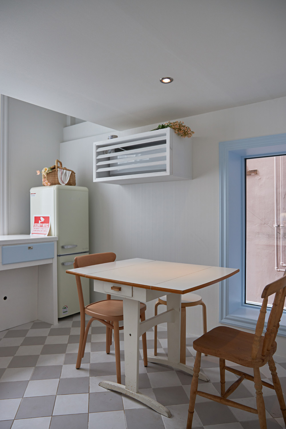 欧洲家庭住宅 | 水源咖啡厅的温馨设计-22