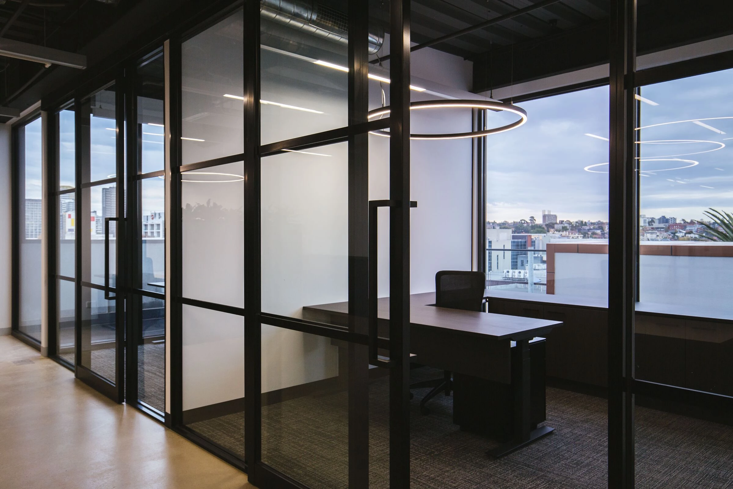 墨尔本工业风办公室设计-11