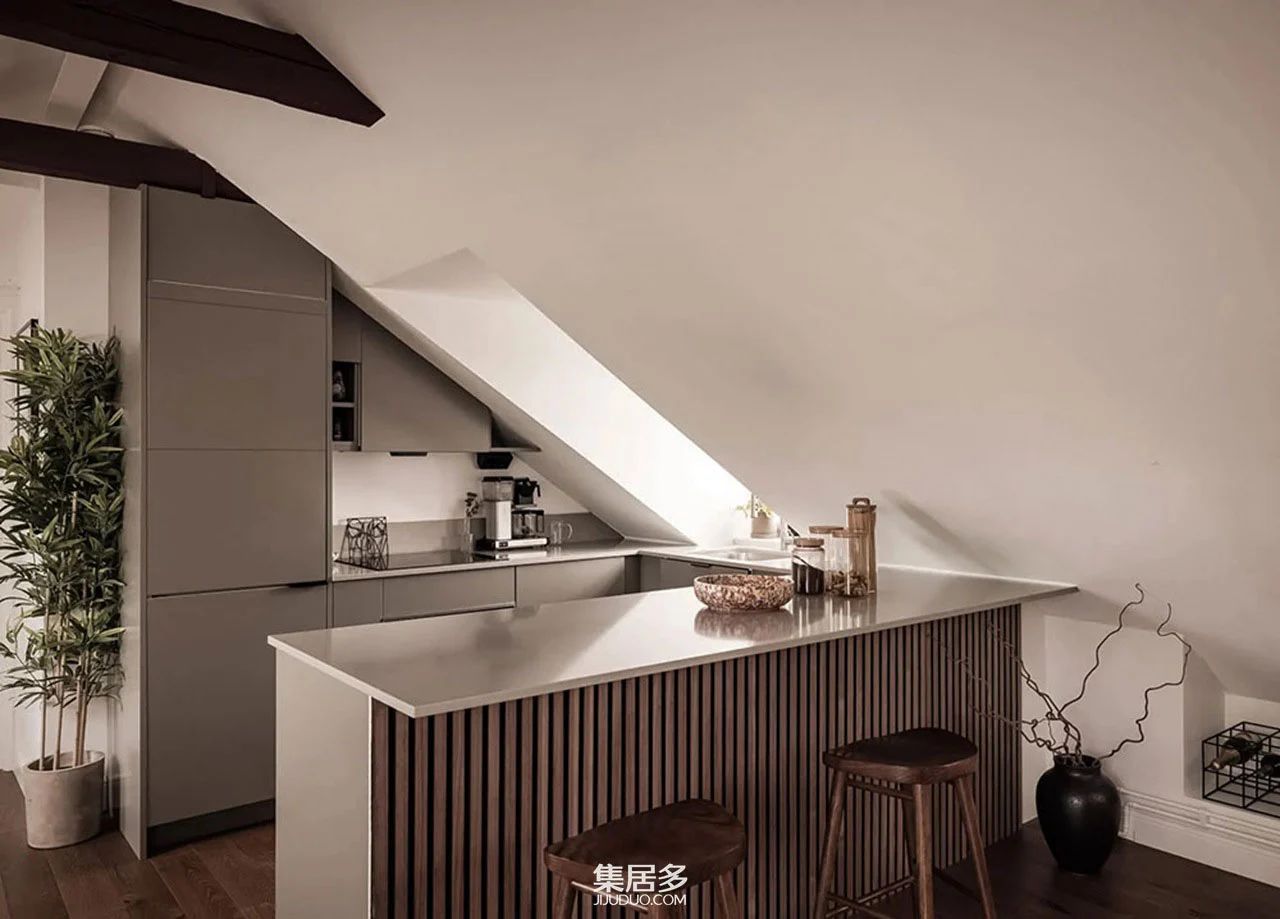 现代舒适家居:旧阁楼改造斯德哥尔摩新风尚丨瑞典斯德哥尔摩丨室内建筑师-20