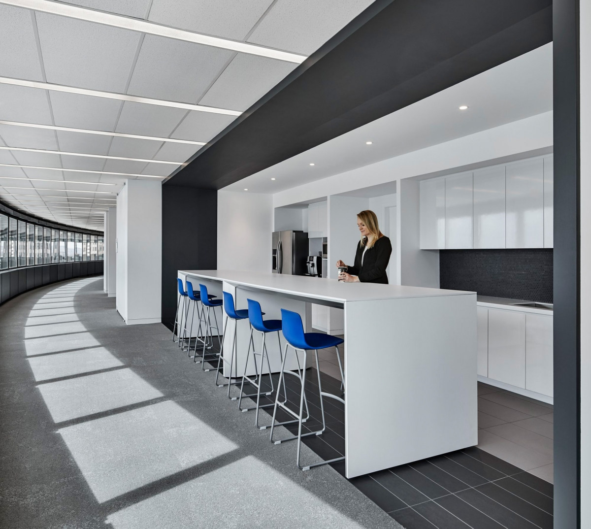 菲奥尼,拿骚再保险公司办事处——哈特福德-11