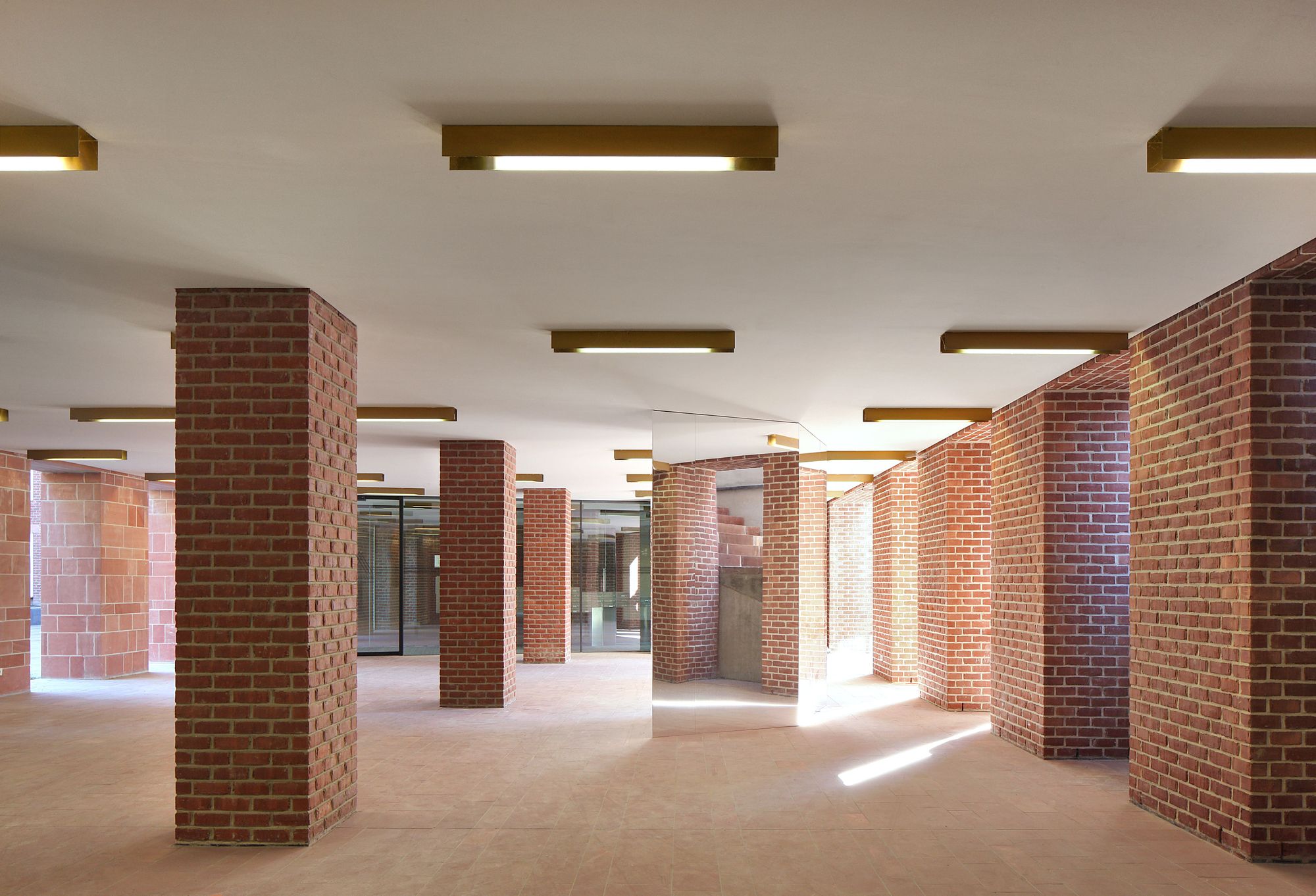 Wivina / architecten De Vylder Vinck Taillieu + jo taillieu architecten-11