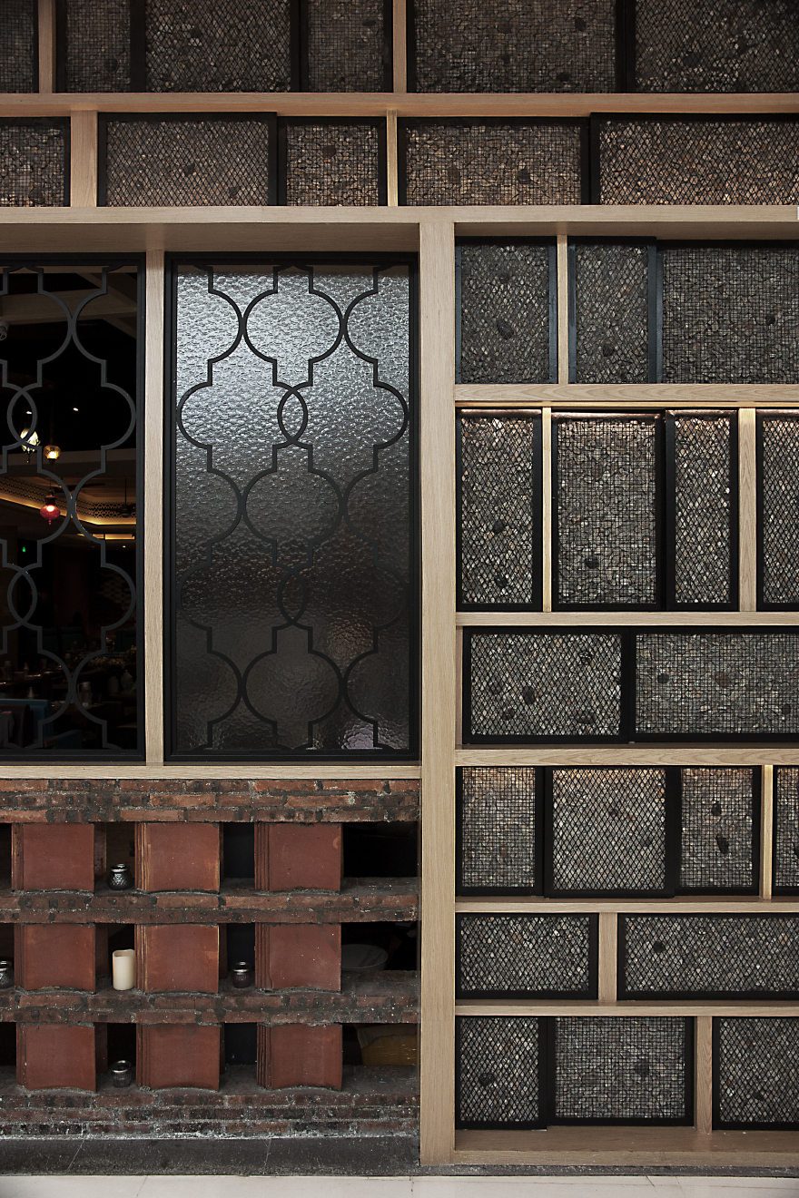 泰国风情与现代元素完美融合的餐厅设计-9