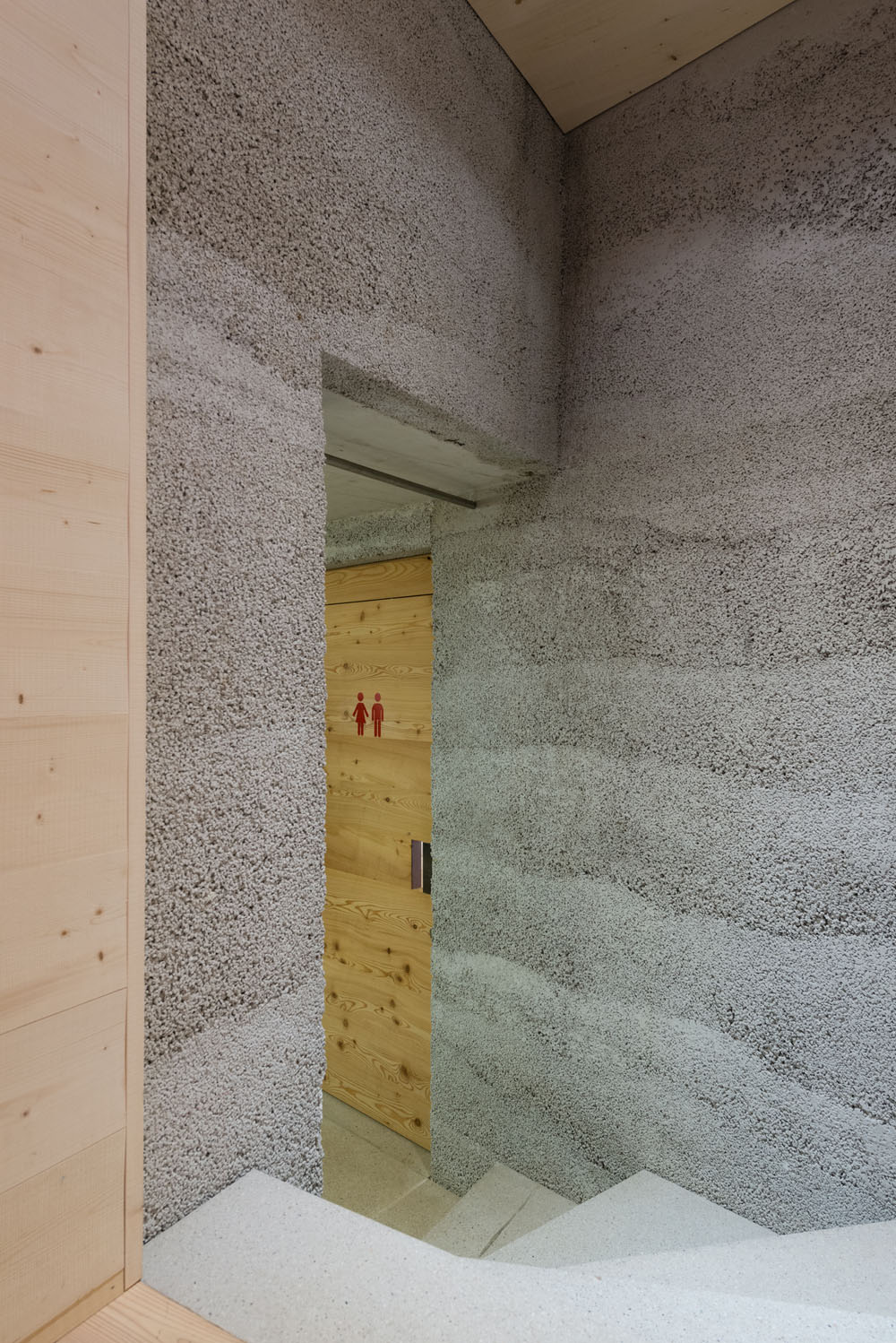 Tires 阿尔卑斯山保护屋-27