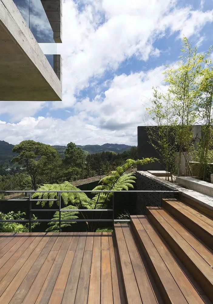 深山秘境 | Paz Arquitectura 的建筑奇迹-56