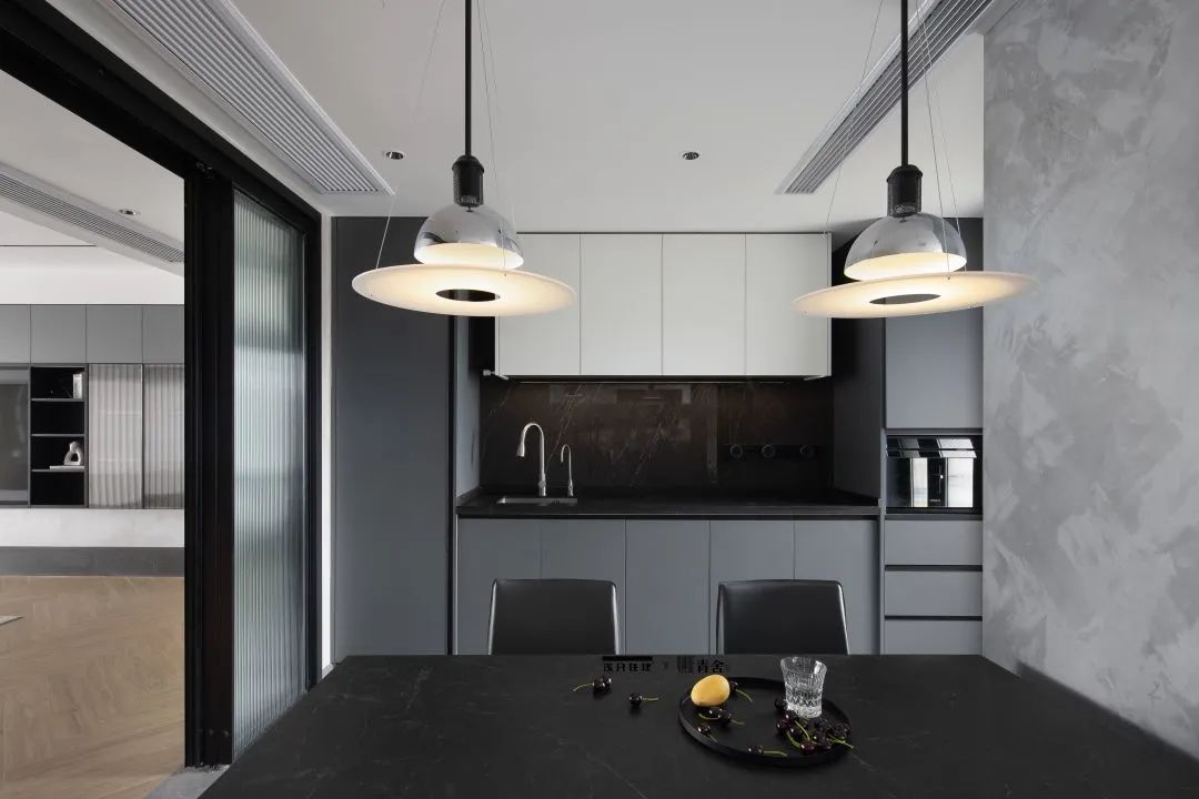 长房东旭 · 现代简约家居设计丨浅尺住建-30