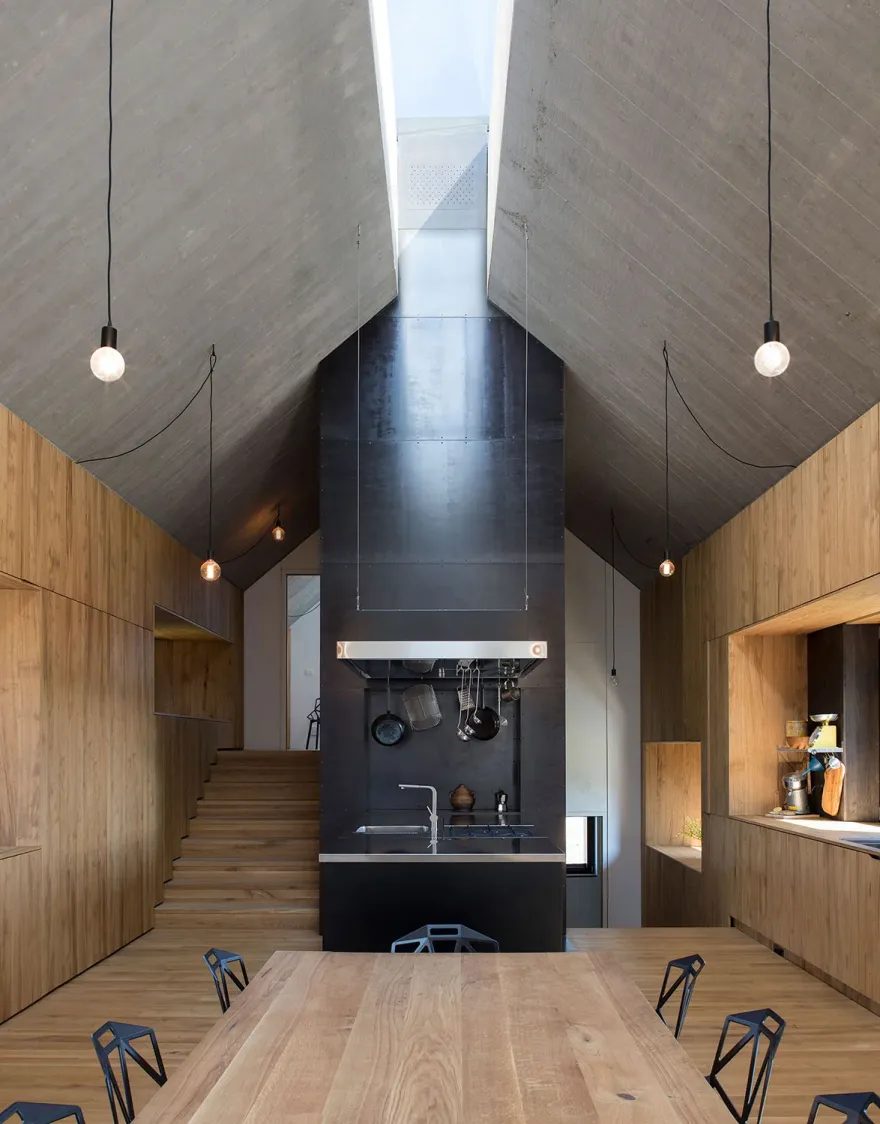 带烟囱的房子丨斯洛文尼亚丨dekleva gregorič architects-23