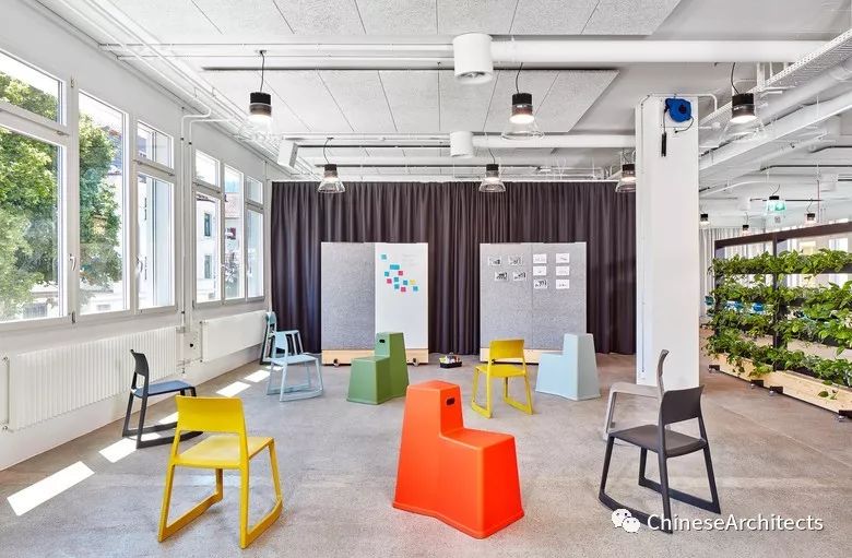苏黎世 PwC 体验中心——灵活开放的空间设计-15
