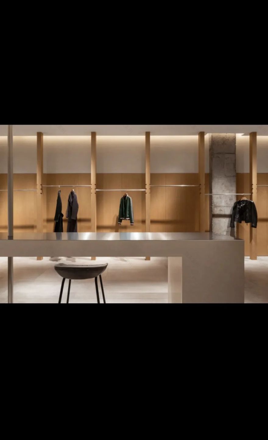 不锈钢与石材的艺术碰撞 · 深圳鲁班时代设计概念店丨中国深圳丨LubanEra·Design 鲁班时代建筑装饰设计-7