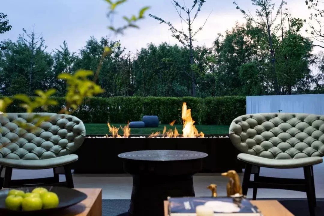 刘雯 700㎡极简工作室丨W.DA 王践设计-48