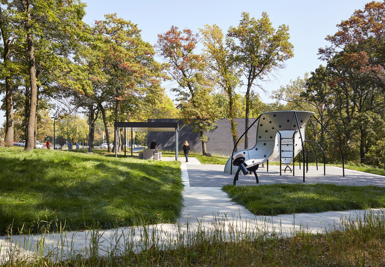Straight River Northbound Safety Rest Area  Snow Kreilich Architects-14