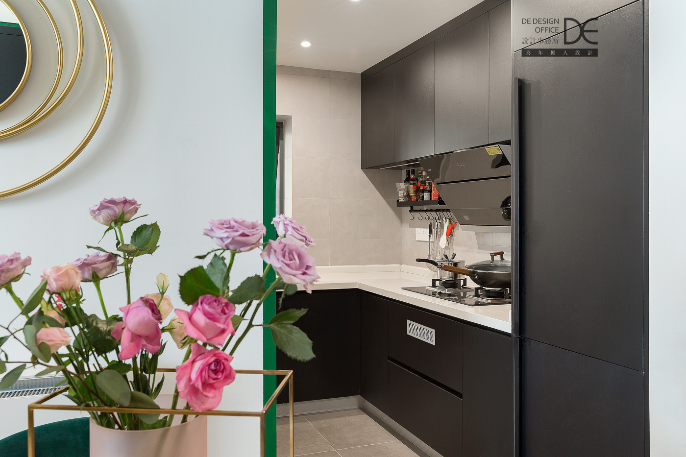 绿色轻奢,复古怀旧的精致空间-35