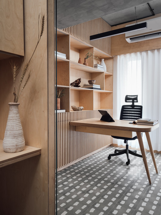 印度共享办公空间“曲线与斜线商店”-20