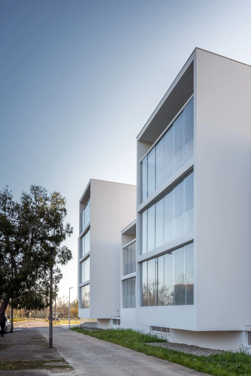 法国 Cornebarrieu 绿色联排别墅项目-13