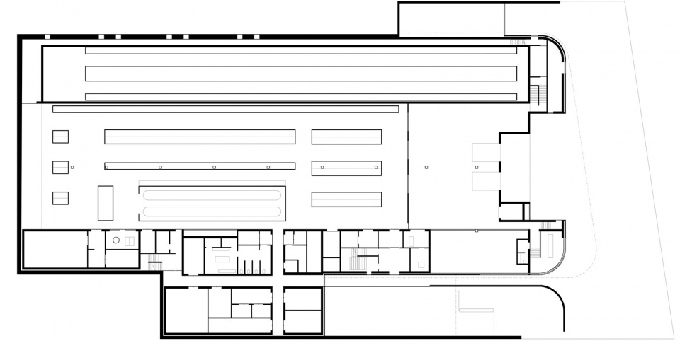 Natura Bissé新总部大楼，人性化设计与自然共生-36