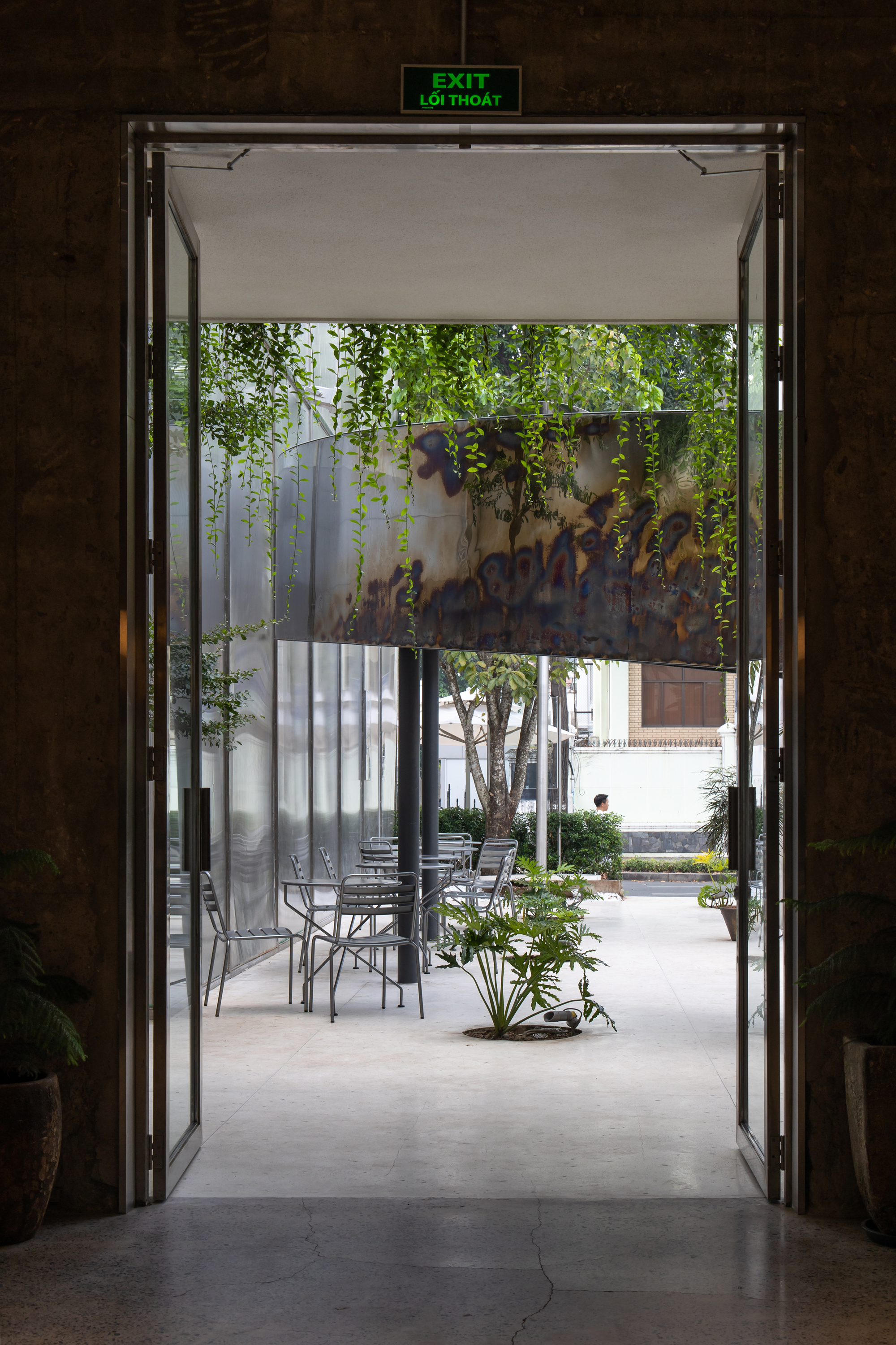 德拉索尔工作与展览空间丨越南胡志明市丨The Lab Saigon-40