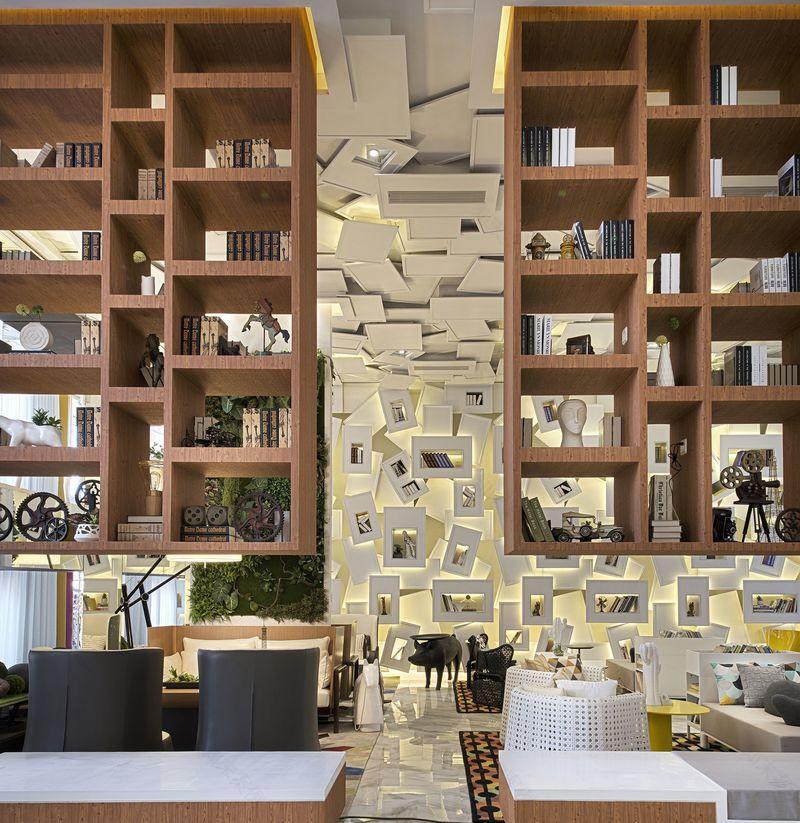 青岛万科桃花源售楼部 | 创新空间设计,彰显独特风格-11