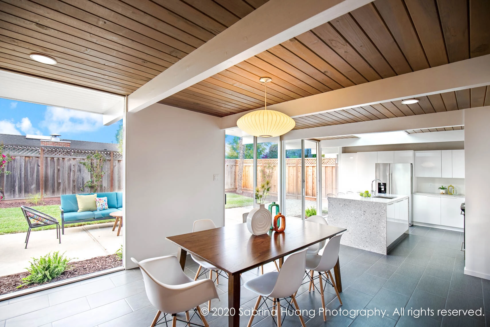 加州 Foster City Eichler 住宅现代升级-23