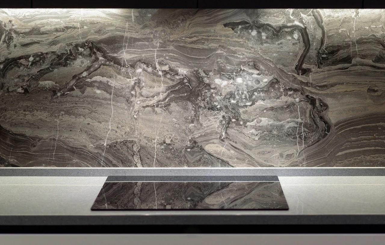 乌克兰98㎡现代风公寓设计，角落空间这样设计太实用了！-45