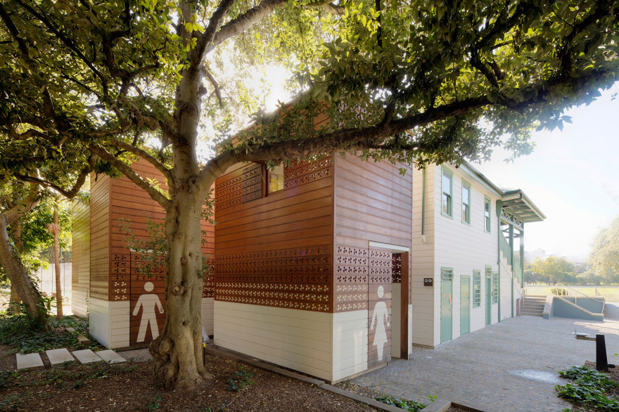 花卉力量 | 雷格·巴特利椭圆形看台翻新-0