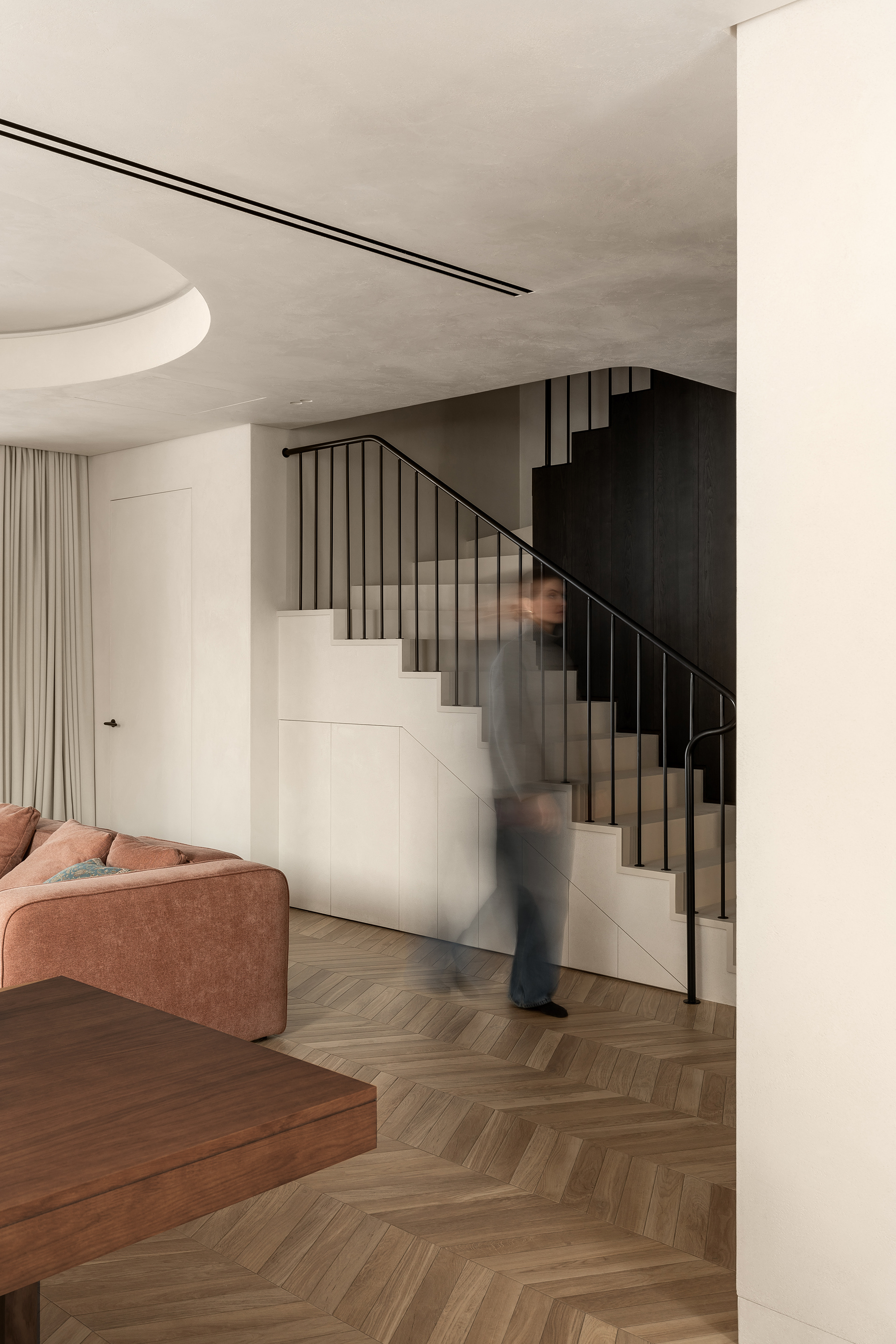 青山别墅（注：house常见可译为房子、住宅、别墅等，这里结合语境GREEN HILLS（青山），别墅表意更合适） 丨UkraineKyiv丨YD interior studio-32