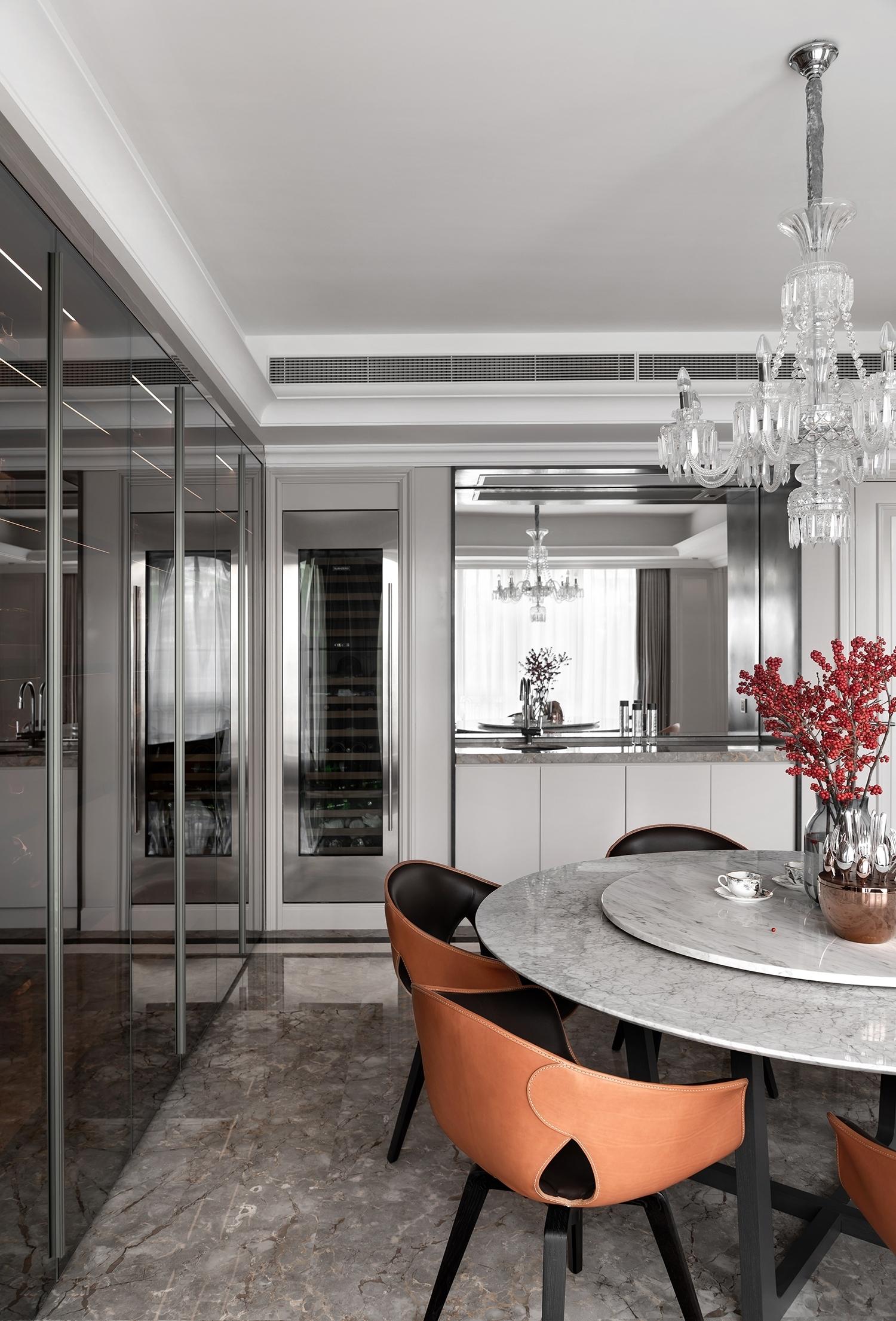 繁华腹地背后的安宁 上海翠湖天地 400m²丨中国上海丨HLH Designs-19