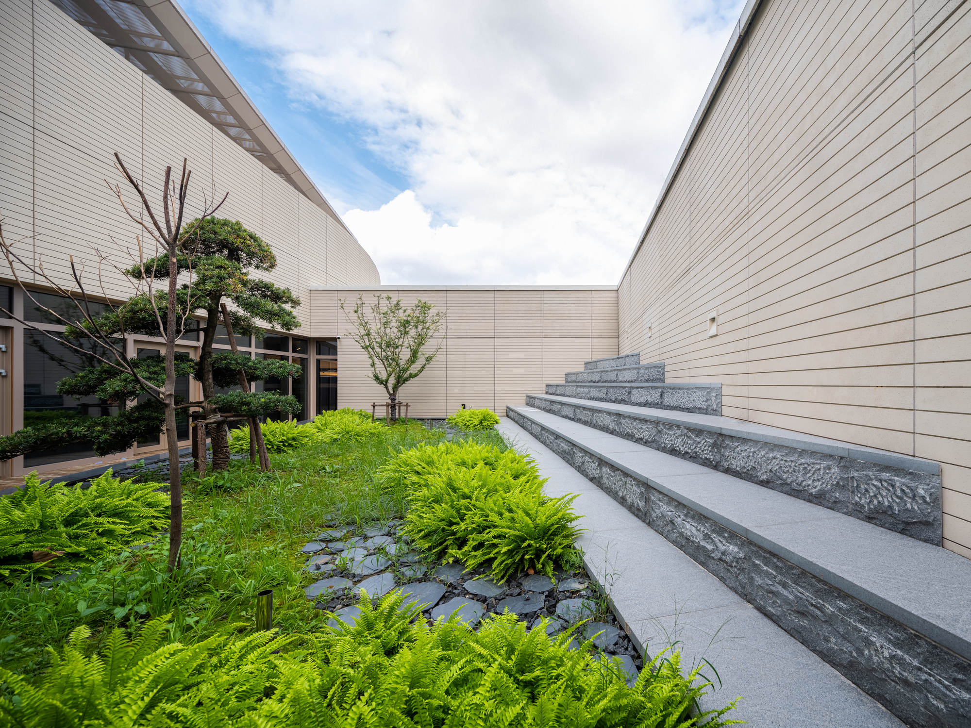 Shangyin Opera House  / Christian de Portzamparc-22