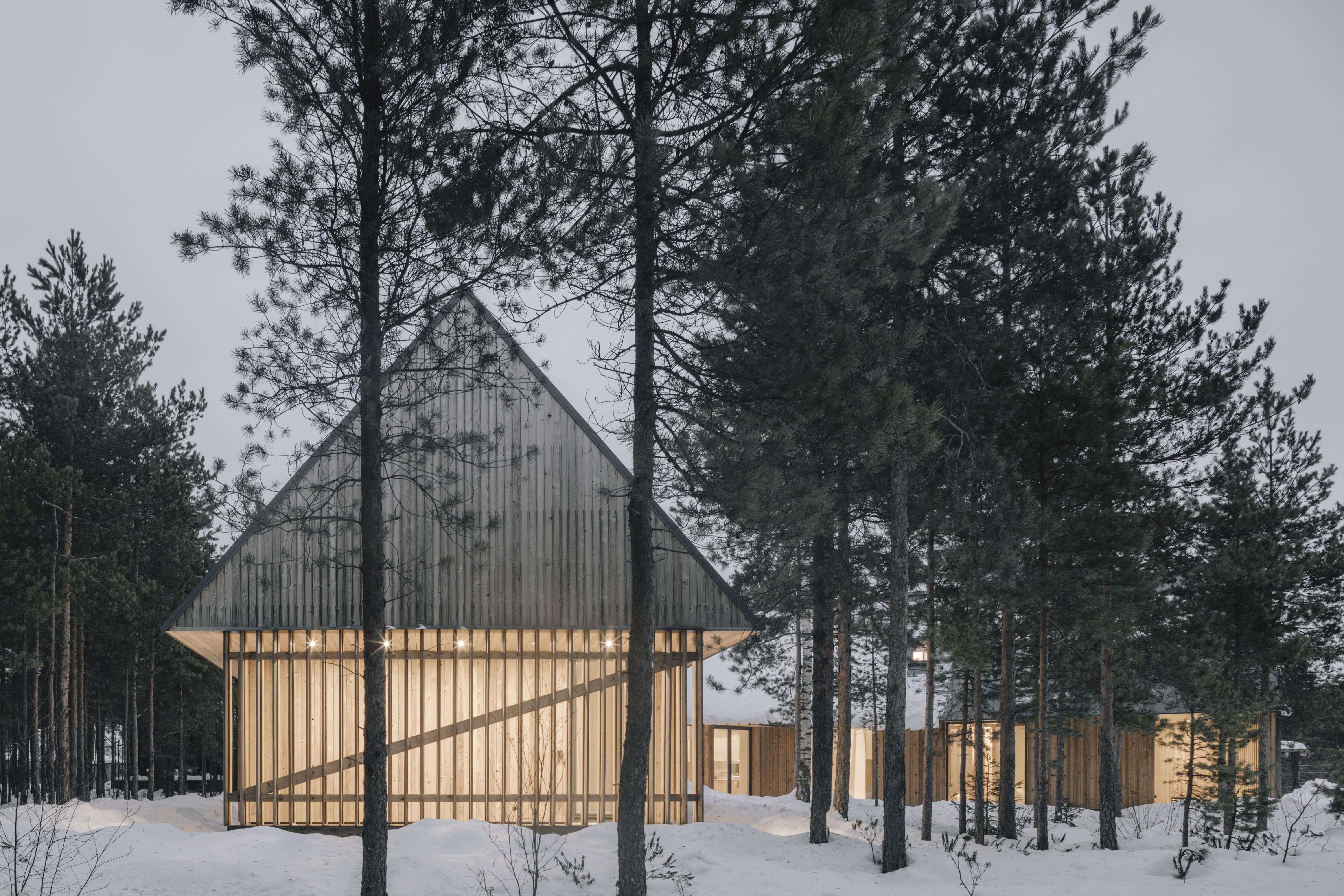 托架屋；支架屋（注：bracket有托架；支架等意思，这里结合具体语境可能会有更合适的表达，如果Bracket House是特定名称，可保持原样或根据其背景赋予更准确称呼 ） -11