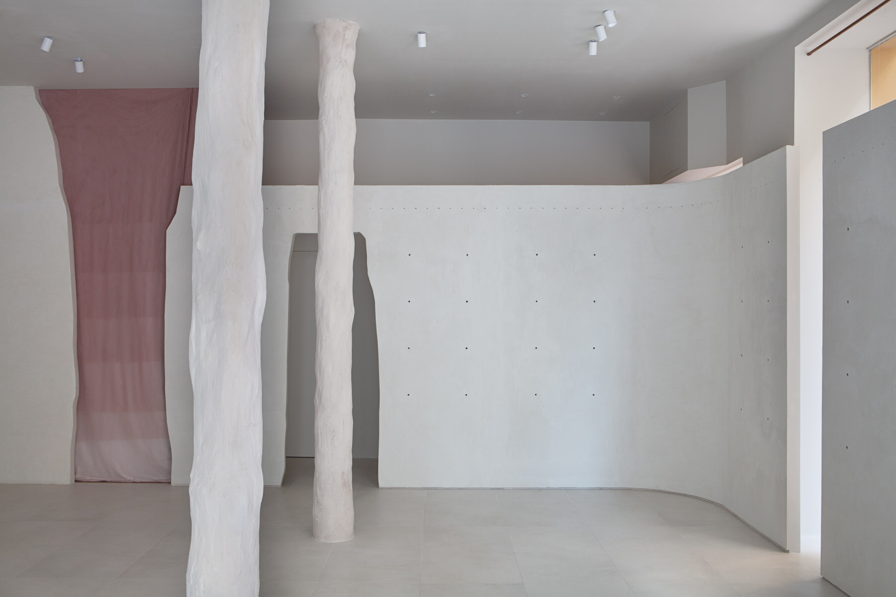 西班牙内衣品牌Ciszak Dalmas Ferrari新概念体验设计-8