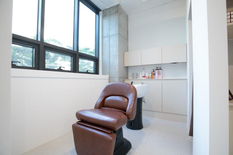 32 平米极简美容室设计，打造温馨治愈空间-18