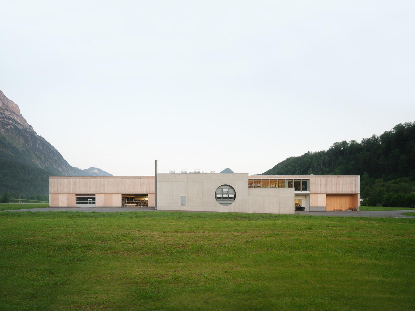 Rüscher 木工车间-0