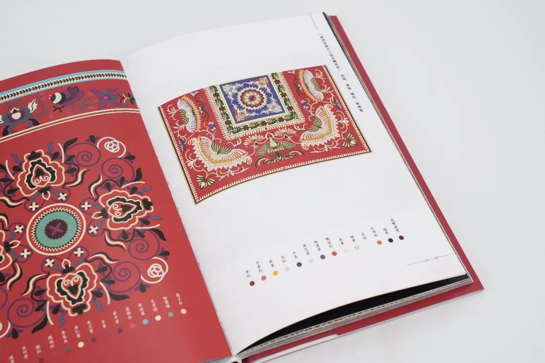 迪奥服饰涉嫌抄袭中国传统纹样事件丨法国丨迪奥（Dior）-118