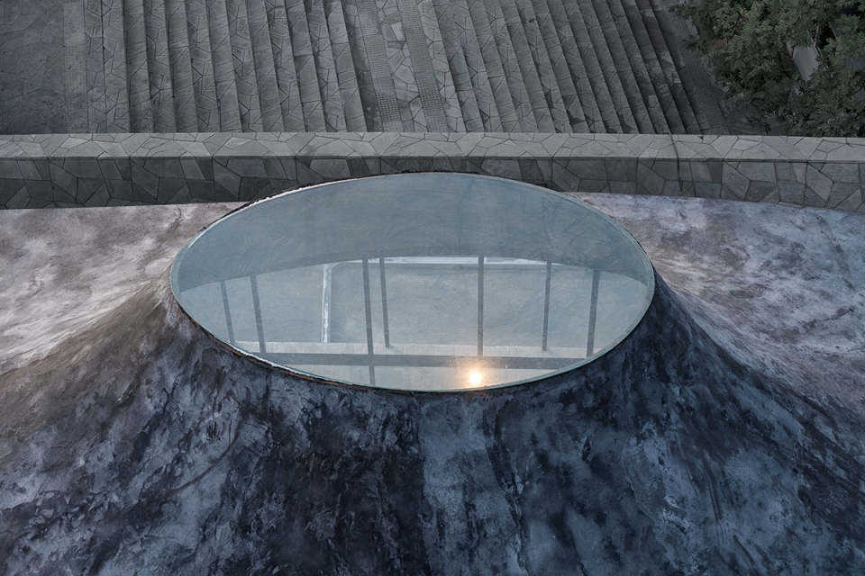 《亼屮囗》设计-12