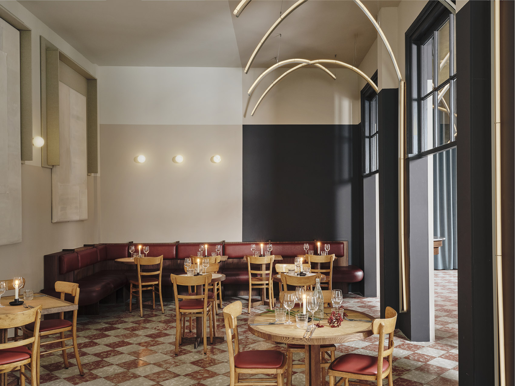 全天候法式小馆&影院丨荷兰多德雷赫特丨Studio Modijefsky-31