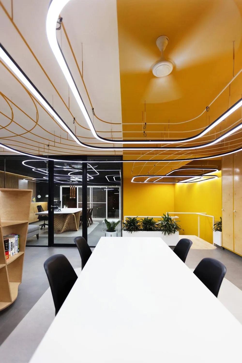 班加罗尔 Prakash N & Co 办公室丨印度班加罗尔丨BARE.PINEAPPLE-40