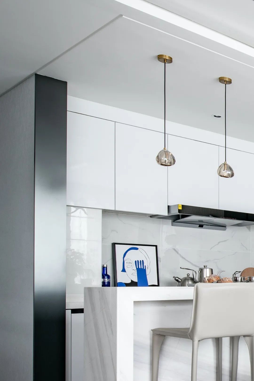 经典蓝的永恒魅力,打造现代生活空间-22