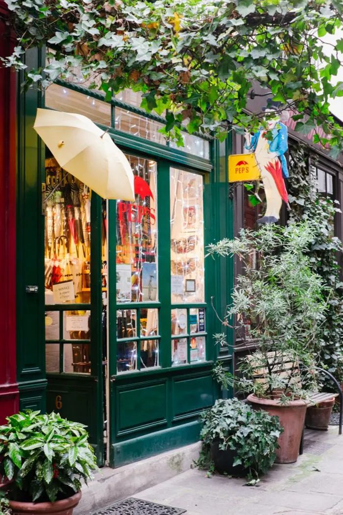 巴黎最后修伞师 | 匠心传承,让旧伞重生-20