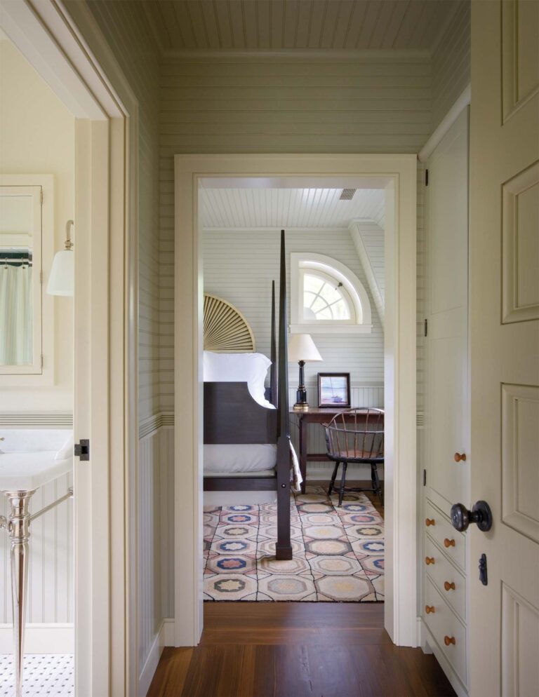 Shingle Style Compound on Martha’s Vineyard Sound | Ferguson & Shamamian-11