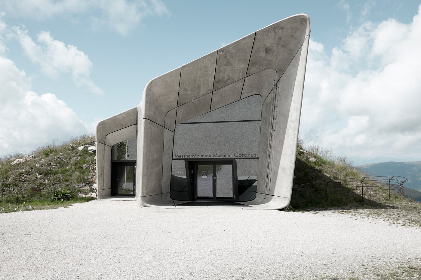 梅斯纳尔山博物馆科罗内斯-10