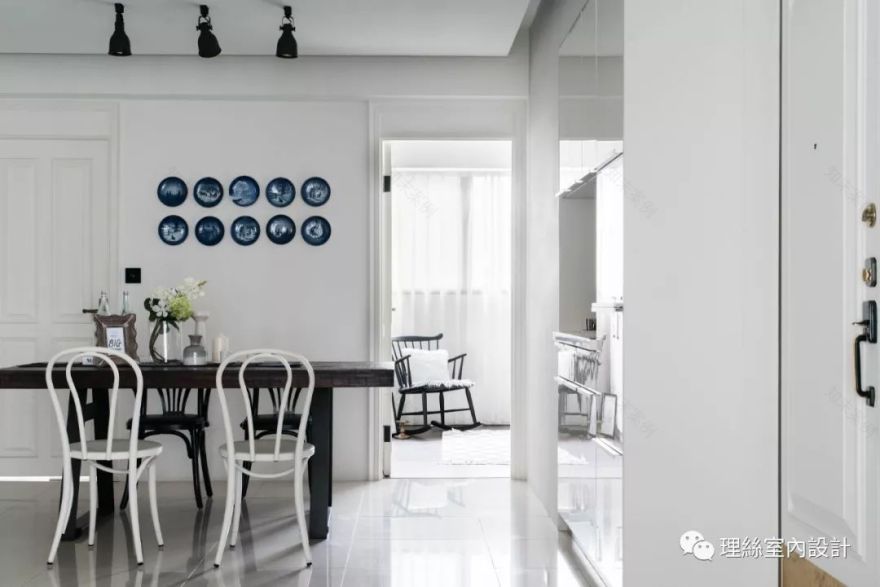 台中 92 平米旧屋翻新,演绎黑白金三色经典-27