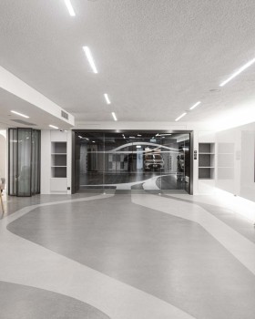 泽塔电动汽车控制中心