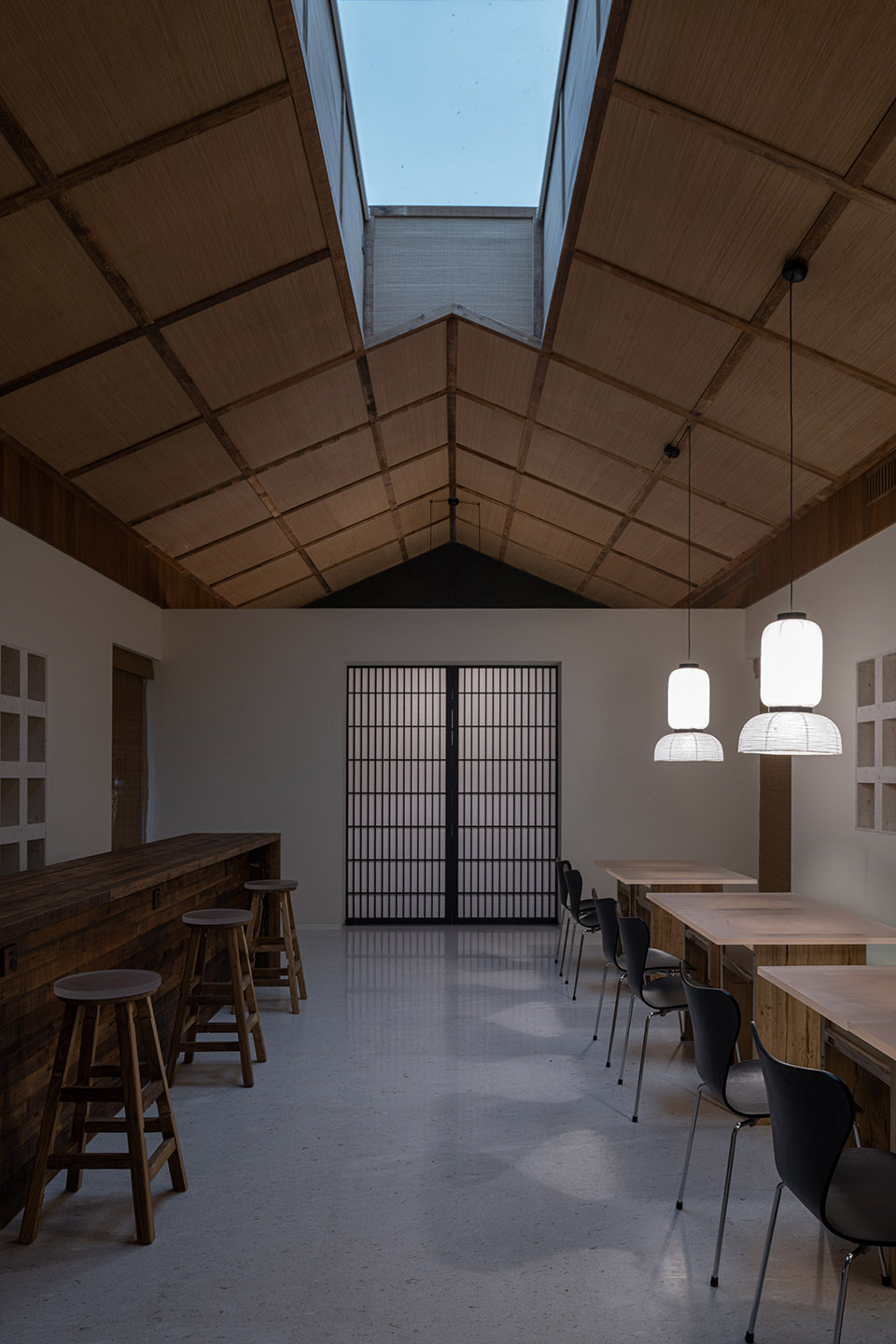 新镇江上海小笼概念店丨中国上海丨否格设计-38