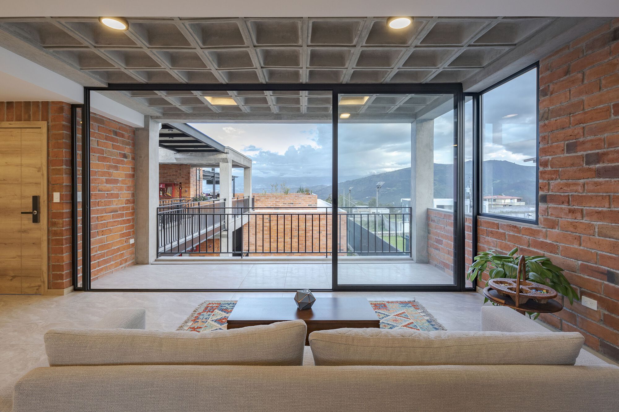 能登大厦丨厄瓜多尔丨R3C Diseño y Construcción-23