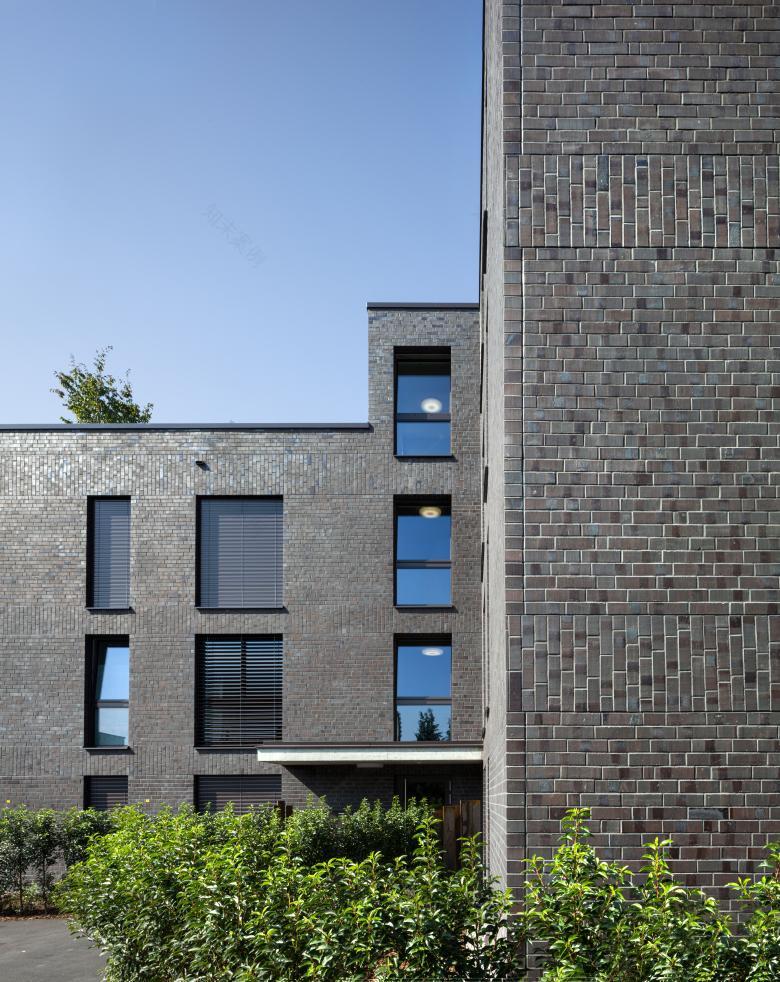 Lämmli Architektur AG Architekten SIA丨Neubau Mehrfamilienhaus丨瑞士-12