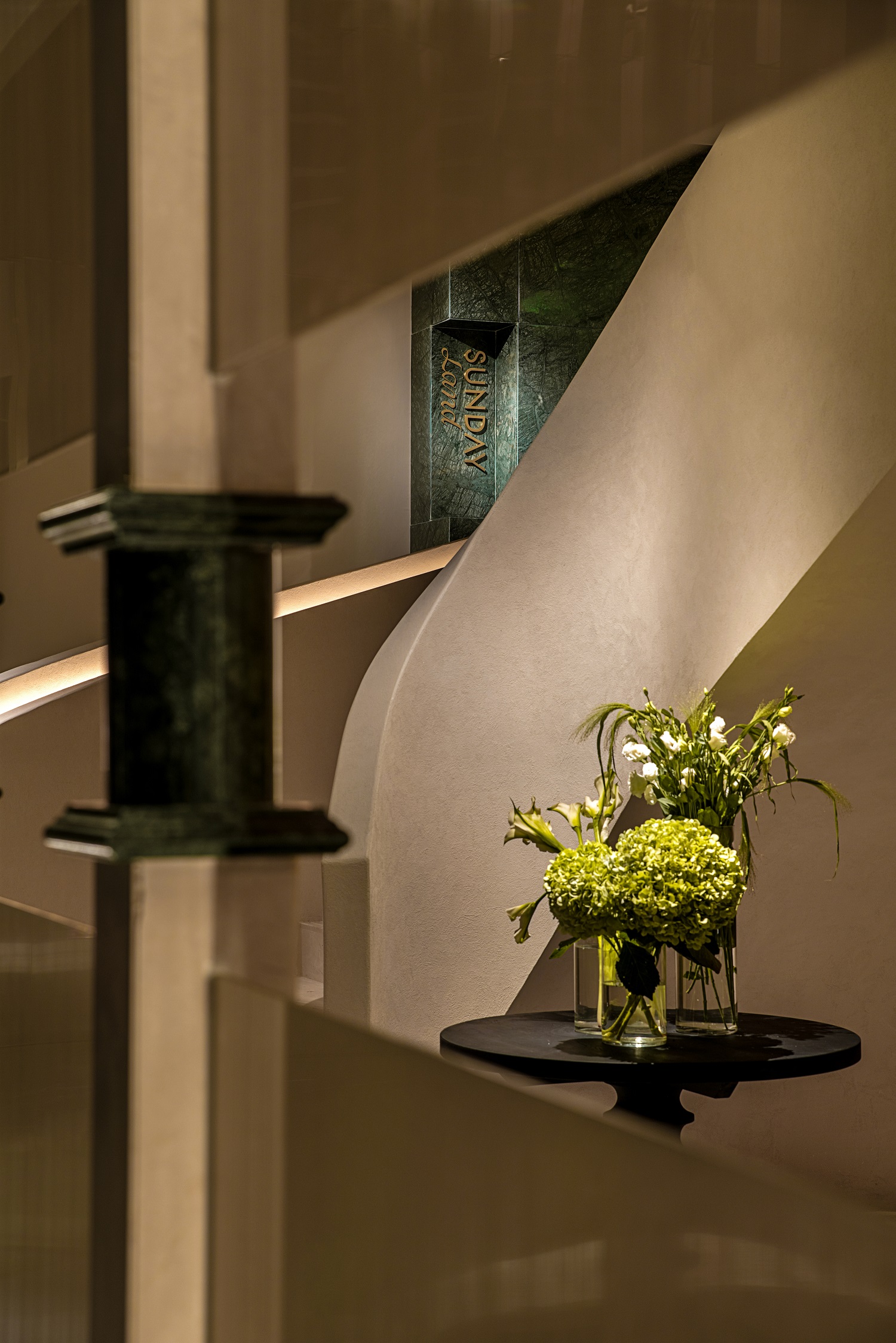 森榄•漂浮露台西餐厅丨中国重庆丨重庆顺意装饰公司-6