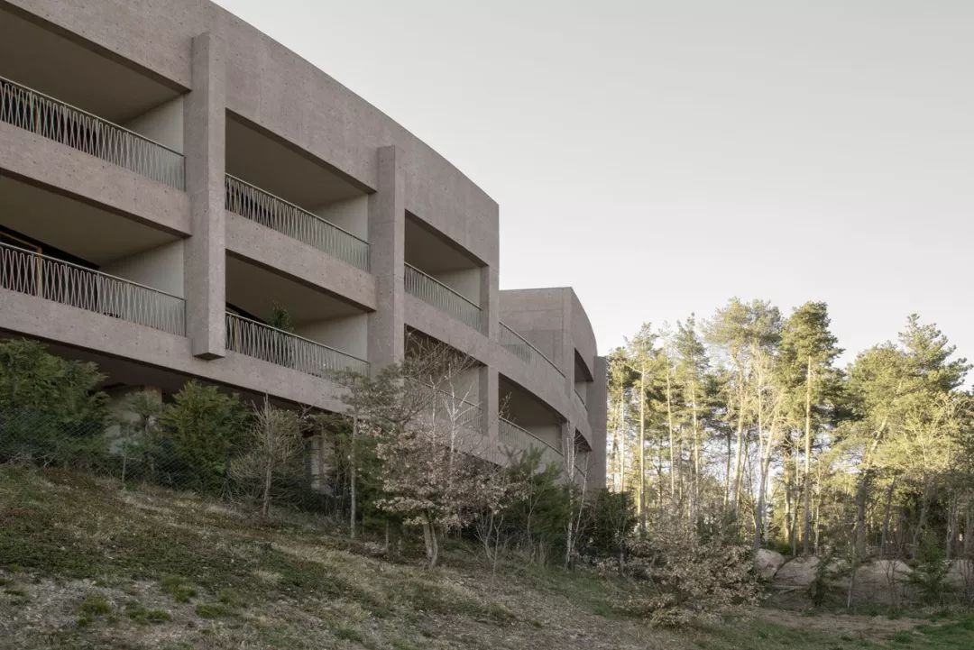 纯粹设计之美 | bergmeisterwolf 新作探寻历史与现代的平衡-25